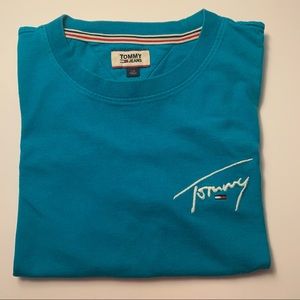 *SOLD* Tommy Hilfiger tee